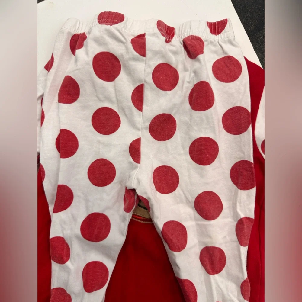 Marie Nicole Reindeer Pajama Set
